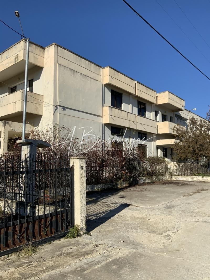property-img